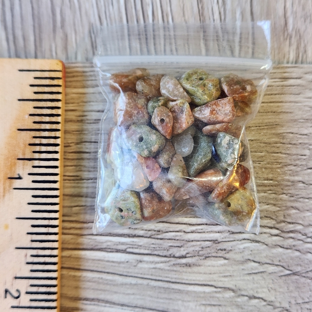 10/$10 Gemstone Chips Drilled 1 Bag #44
